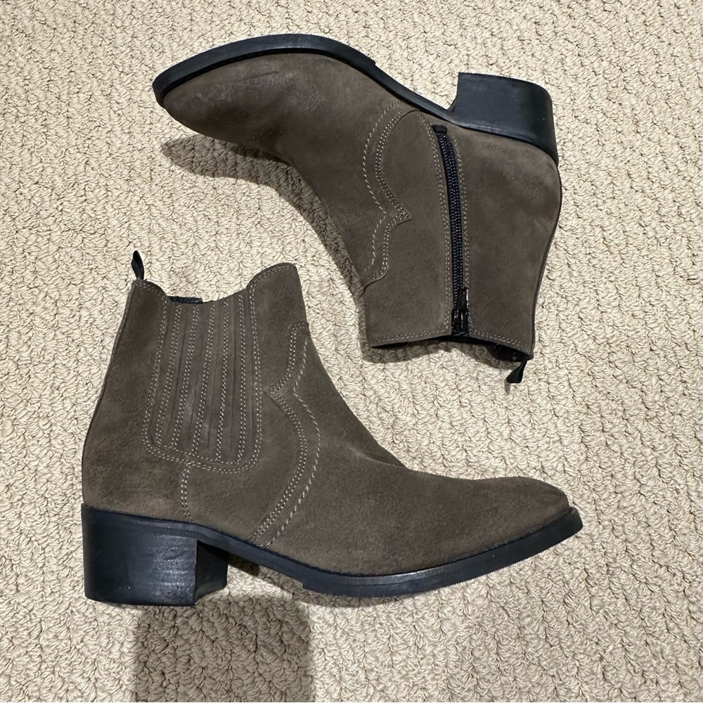 Cowboy Boots (Brown)